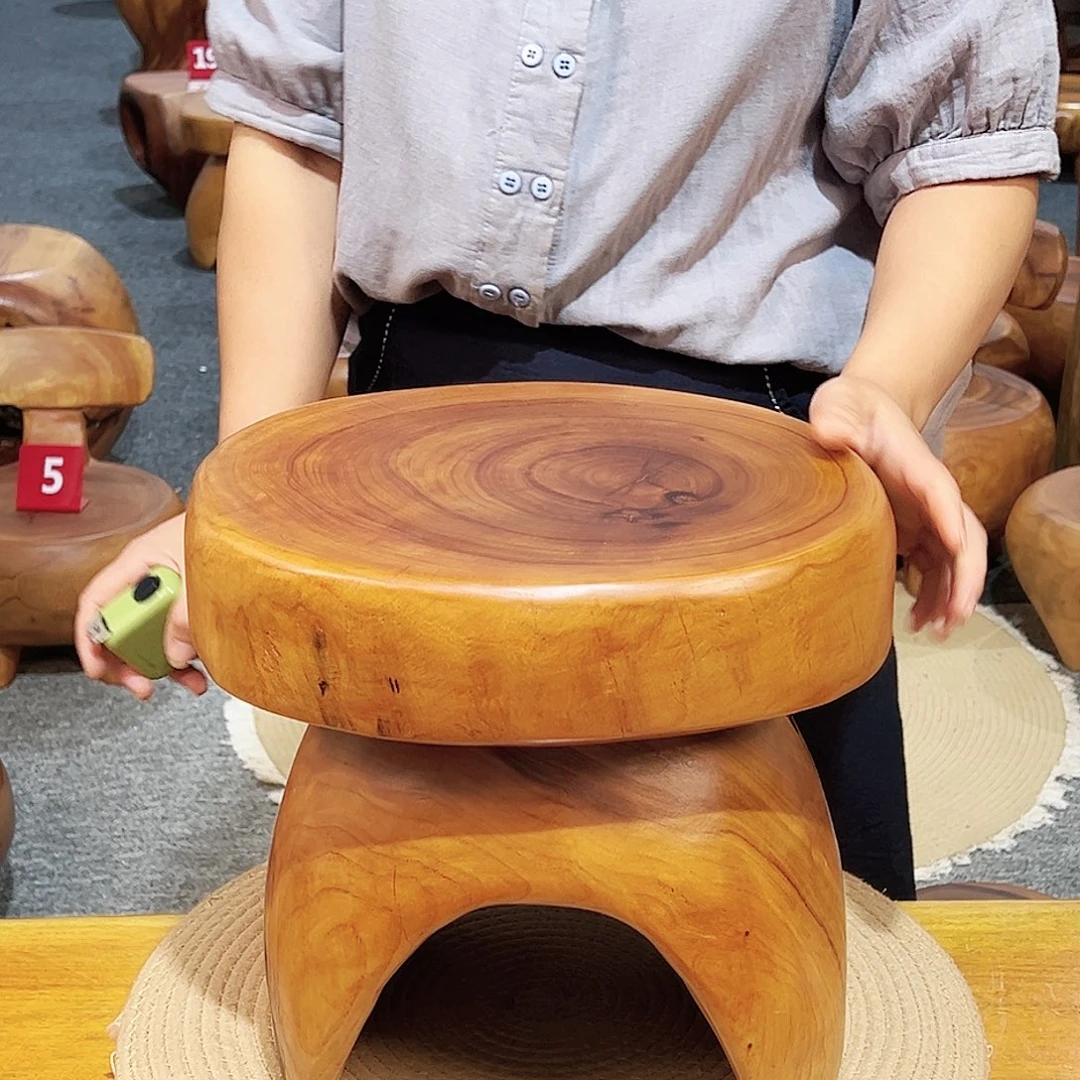 7 号香樟木尺寸：32-27-30cm
