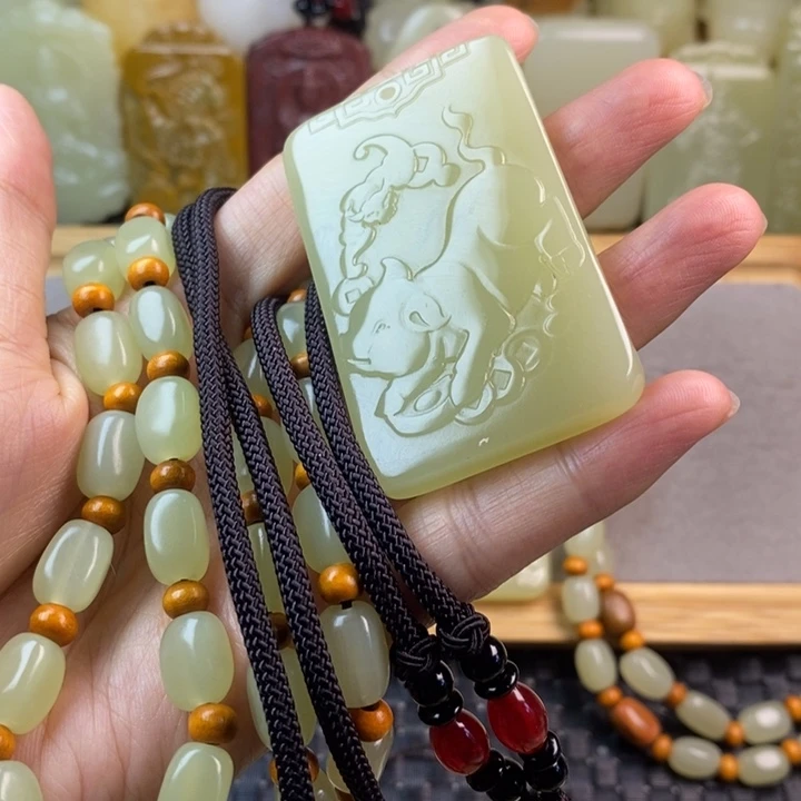 昆仑山料方解玉猪