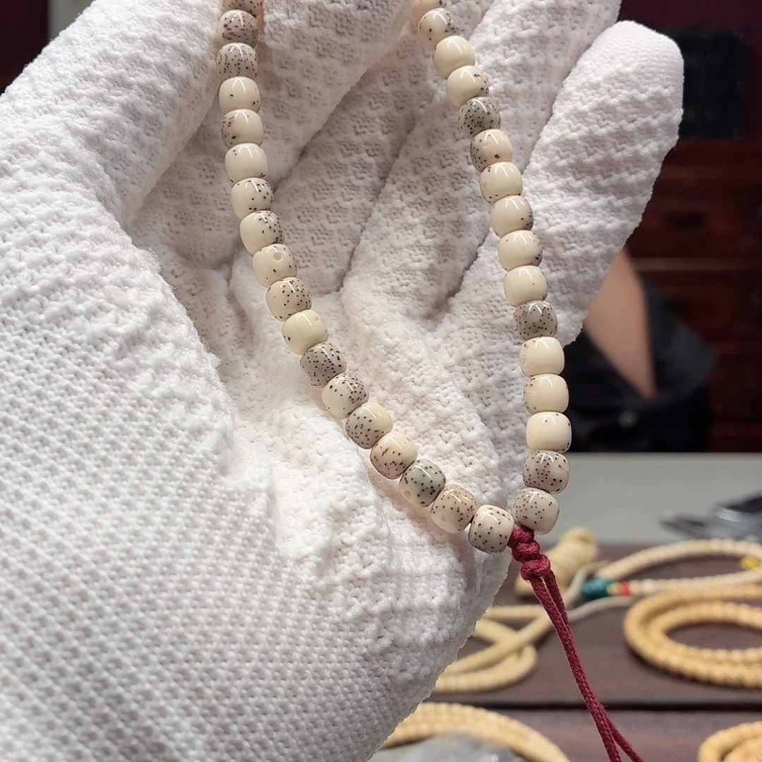 星月菩提手串6.9左右超顶系列，A18号