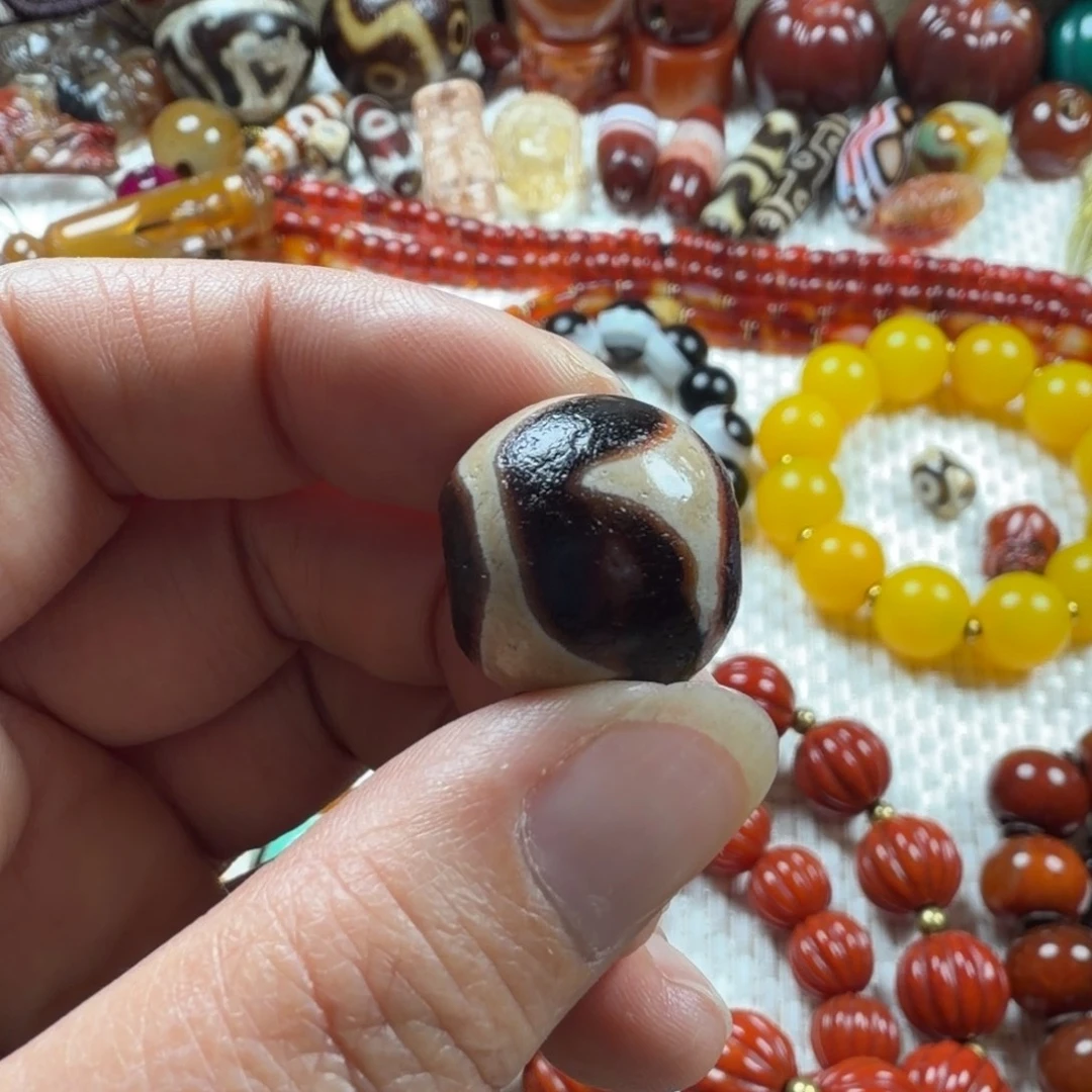 兴***）玛瑙/玉髓未镶嵌挂件