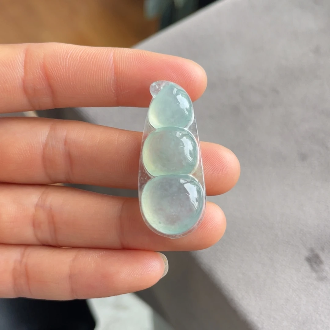 颈饰未镶嵌翡翠冰晴
