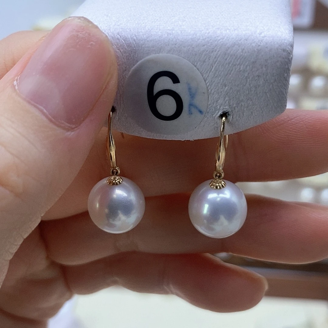 耳饰18K金镶嵌淡水珍珠