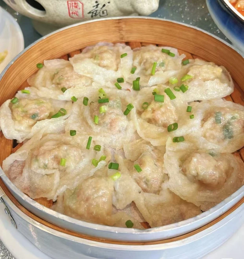 海岛特色，鱼皮馄饨一盒20个320g，鱼面一包250g