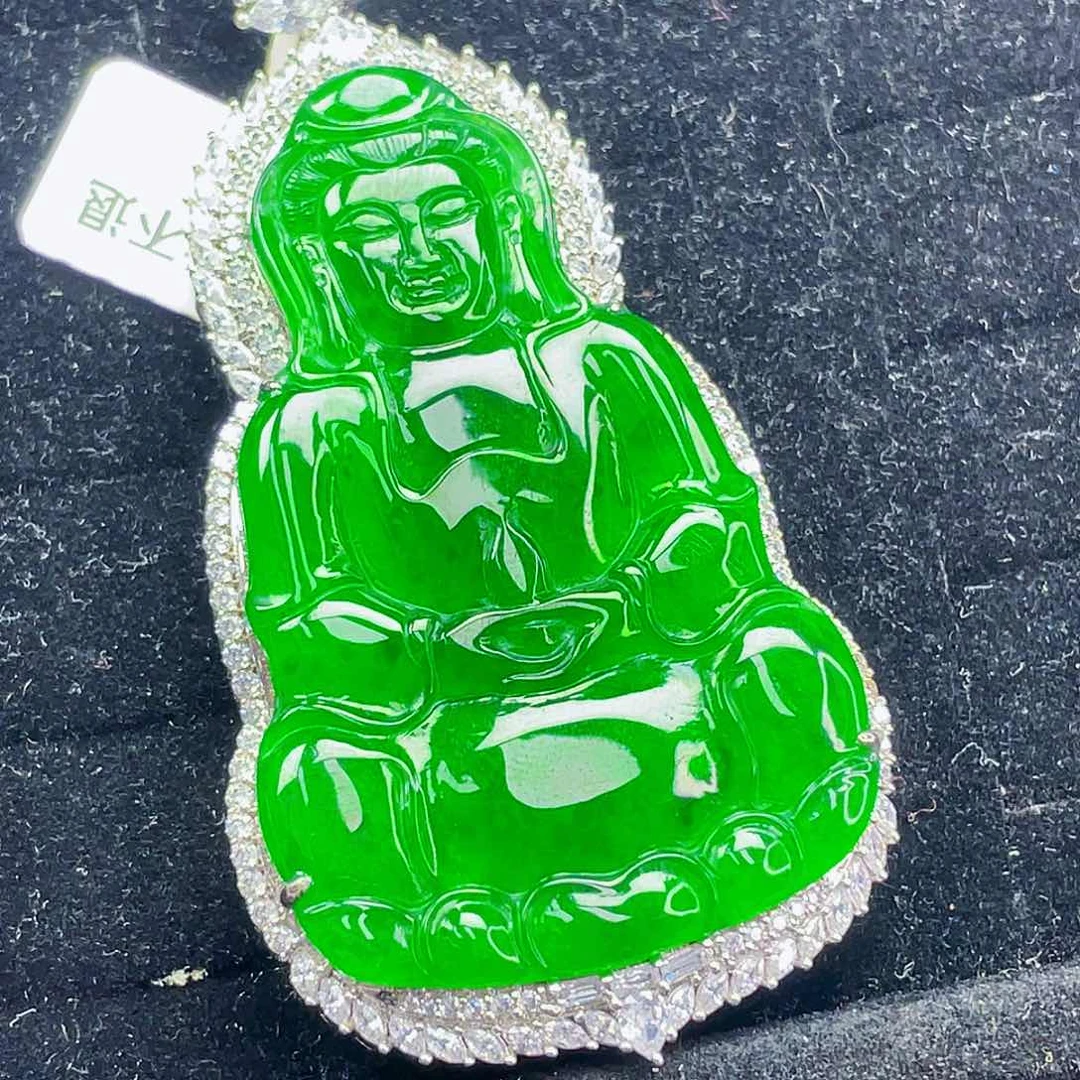 翡翠未镶嵌颈饰68