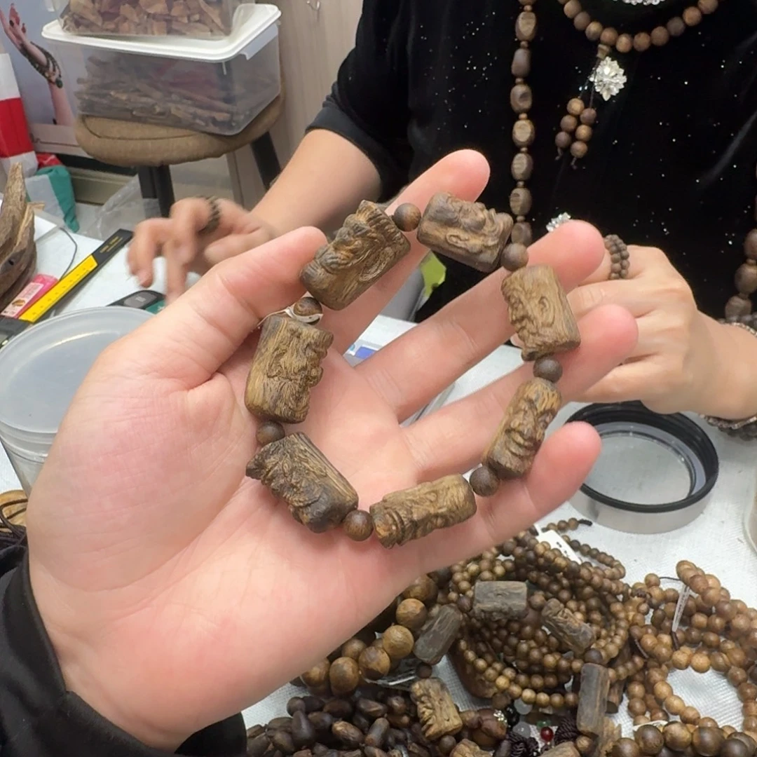 手串沉香白棋老料单圈 19 克多样性发一串