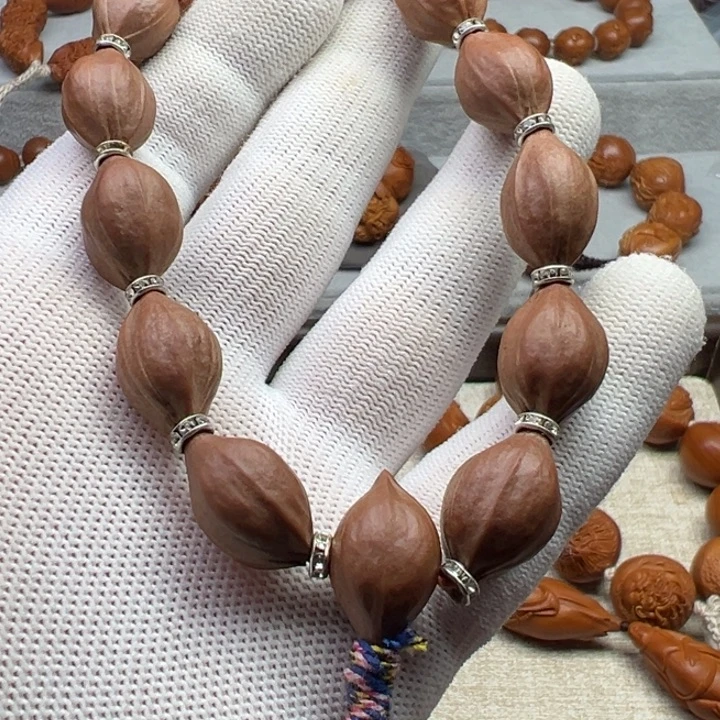 橄榄核手串橄榄核雕工艺制作