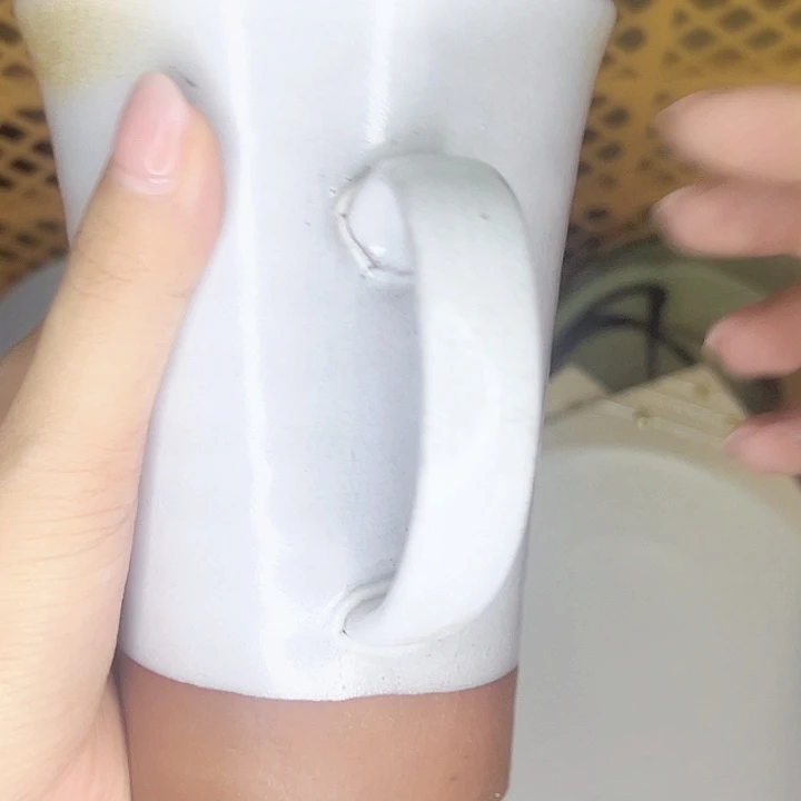 六****茶盏Cheatingctfdyujhgghj