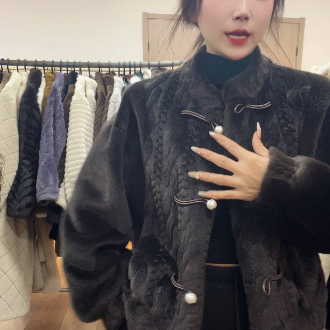 01号皮毛一体外套