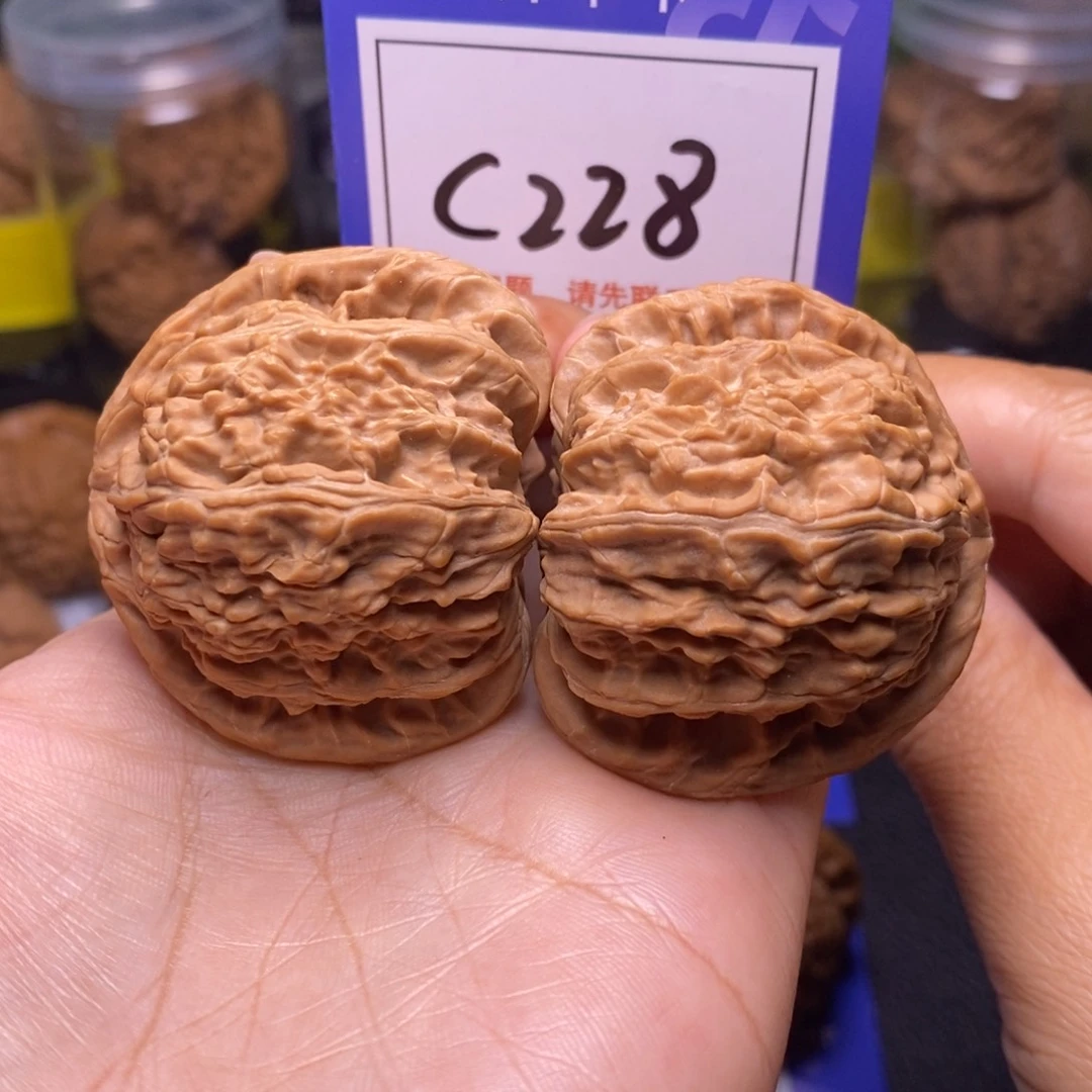 桃核把件45全品三角白c228