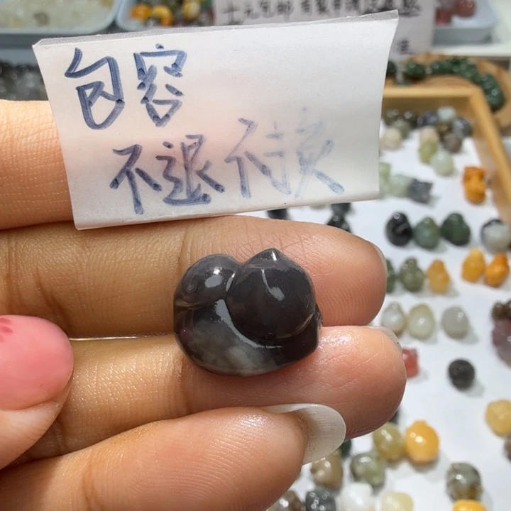 和田玉未镶嵌珠宝奇石