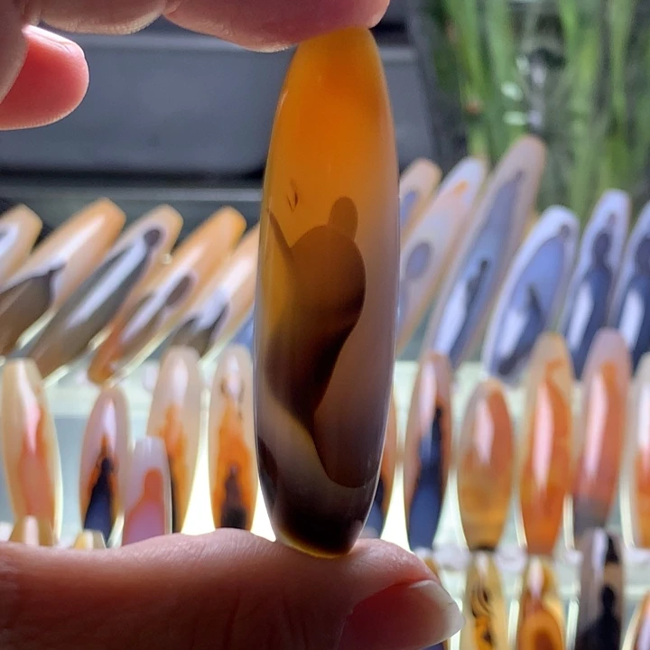 未镶嵌颈饰玛瑙/玉髓40