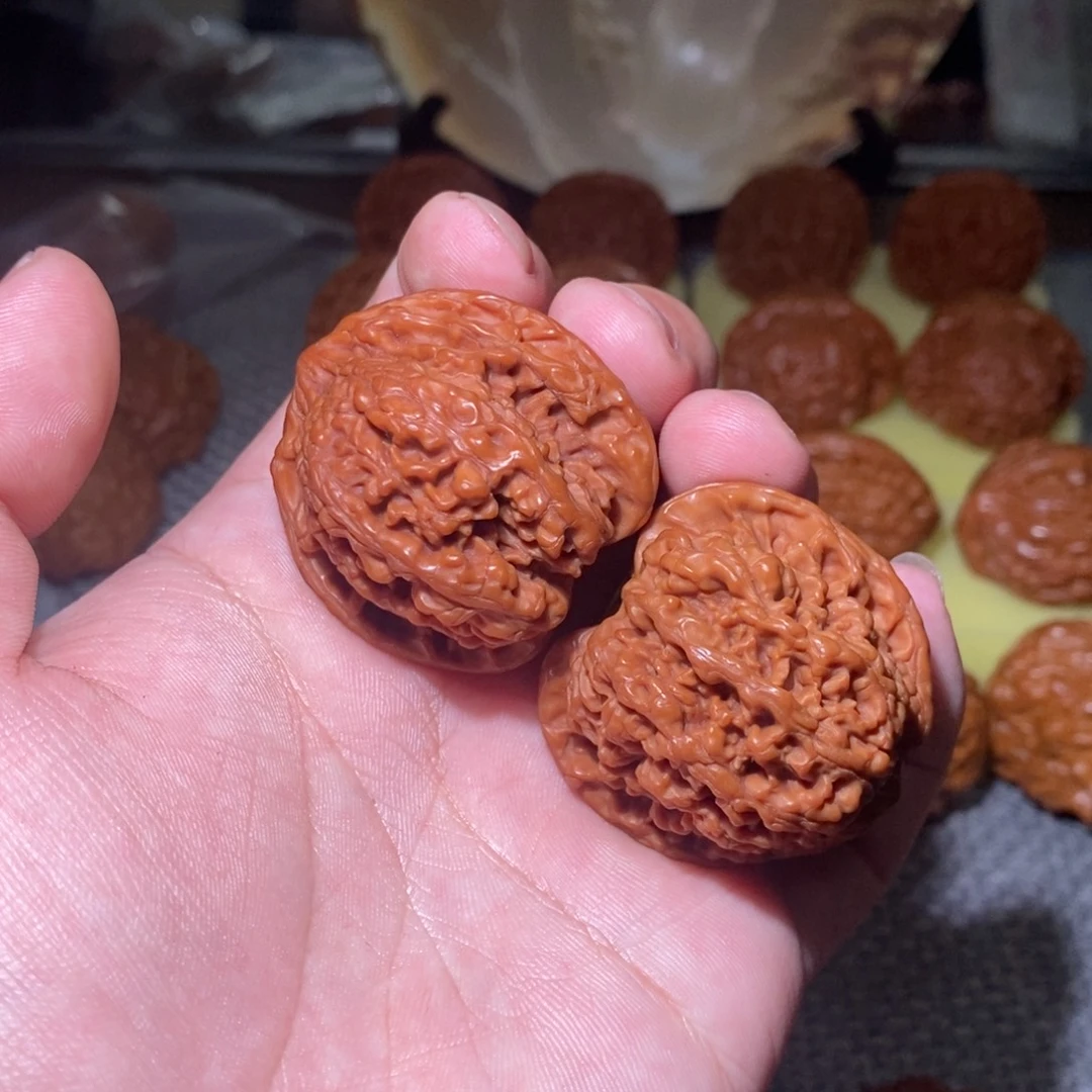 文玩核桃把件40满天星