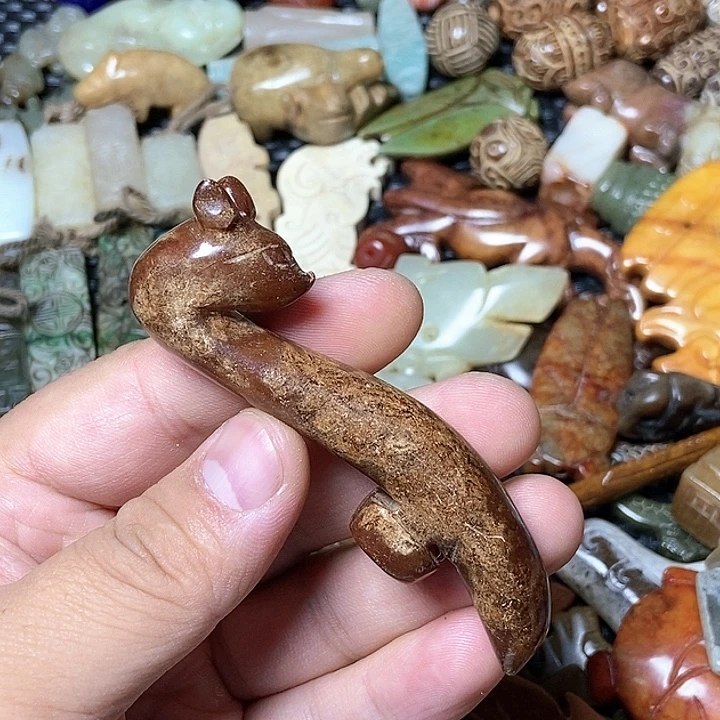 和田玉未镶嵌颈饰69