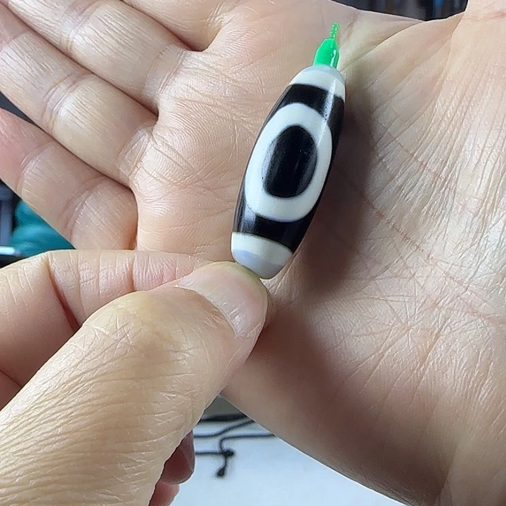 道***翔玛瑙/玉髓合金颈饰行运