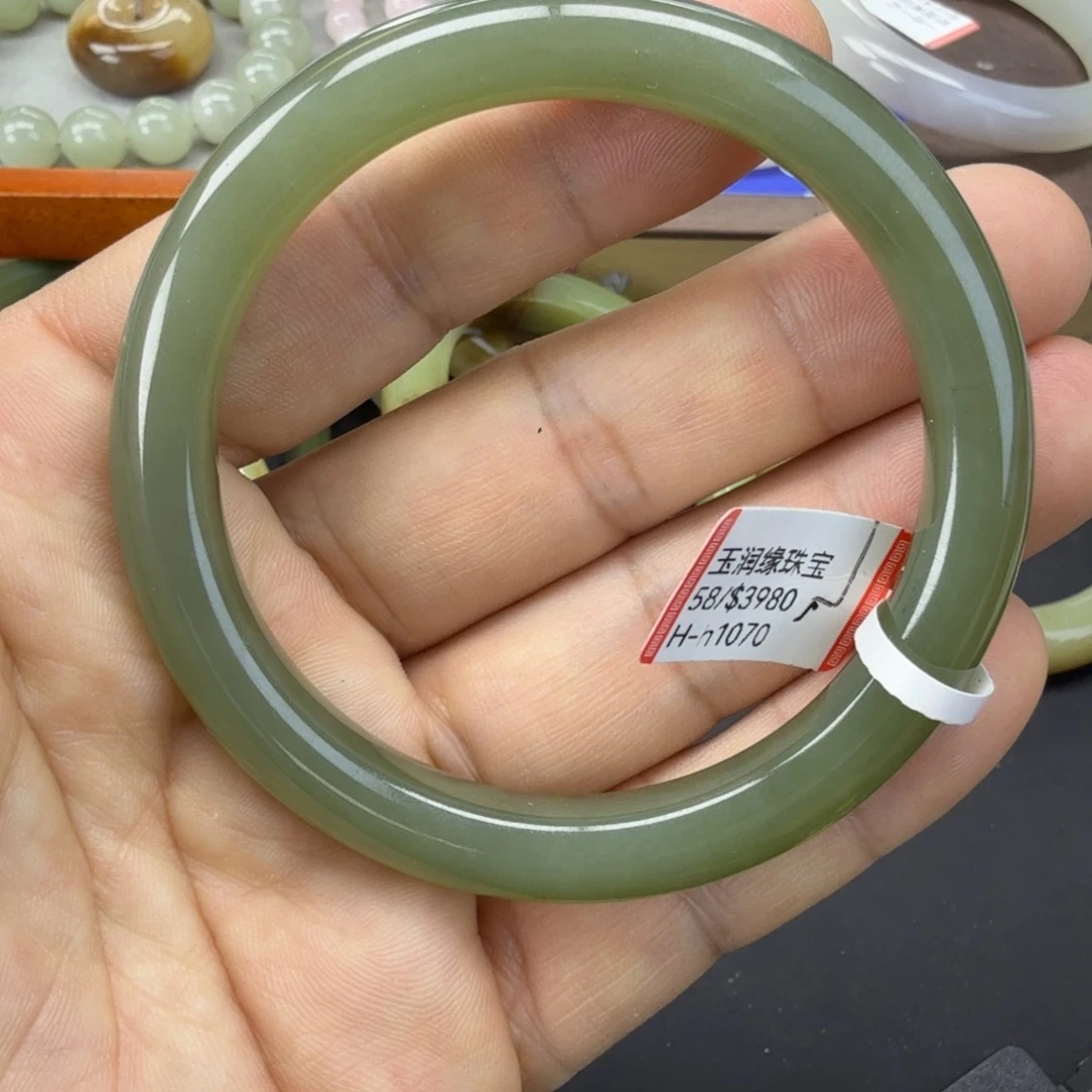 和田玉（糖玉）未镶嵌手链