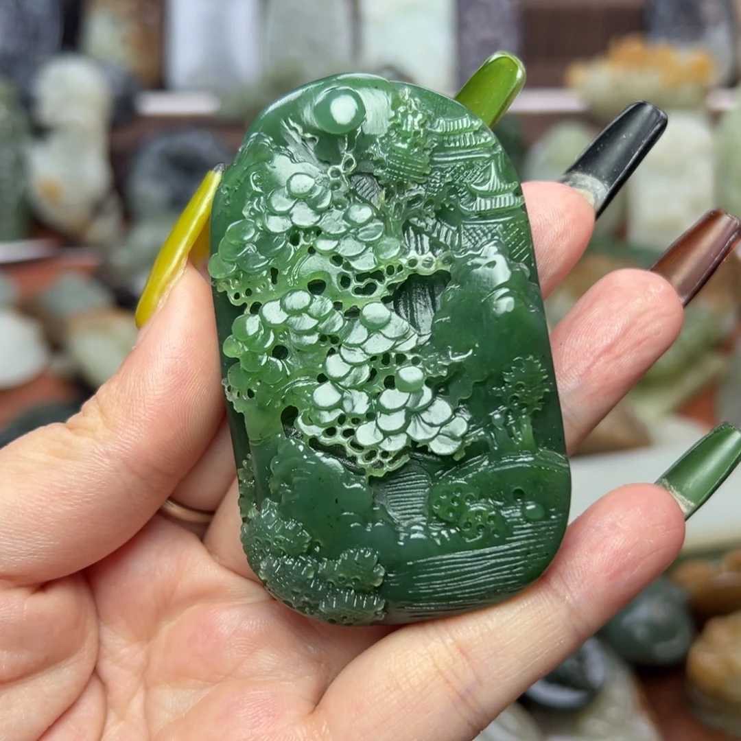 和田玉未镶嵌颈饰