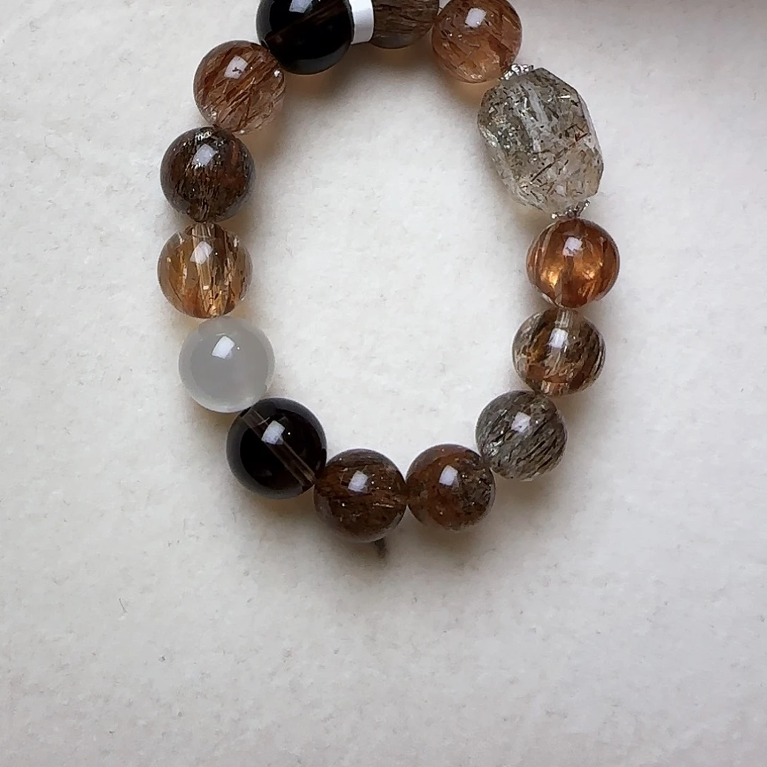 水晶手链未镶嵌淡**蓝大气上档次