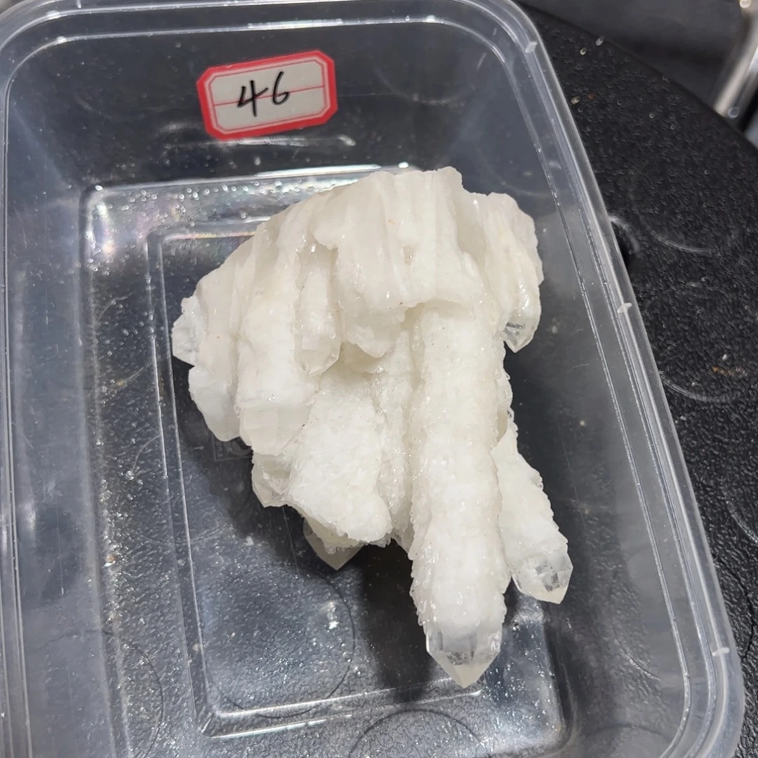 李***9未镶嵌水晶珠宝半成品