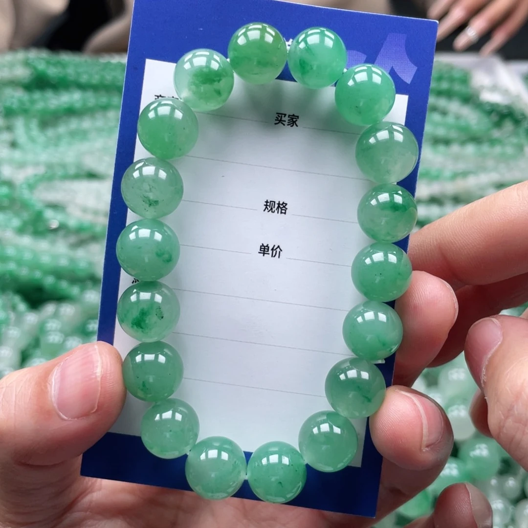 未镶嵌手串石英质玉（非洲翠）