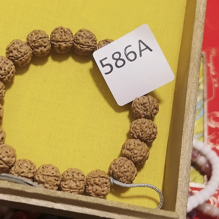 金刚菩提吊坠可**里