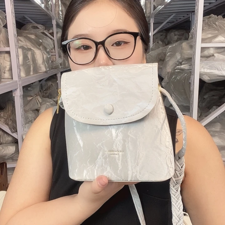 PU黄牛皮（革）PVC时尚潮流时尚