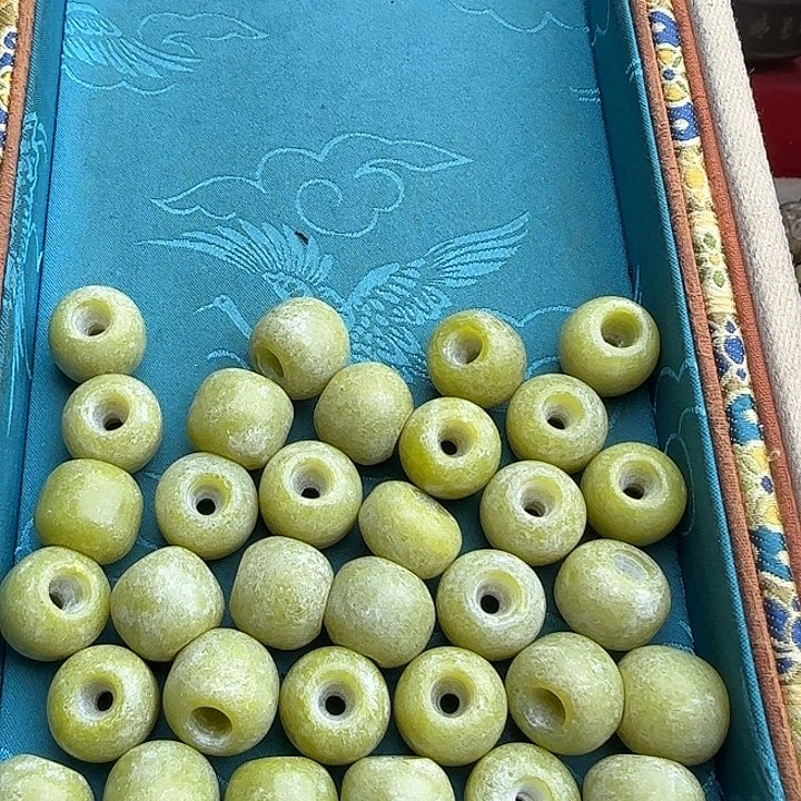 白玉菩提吊坠飞*精品