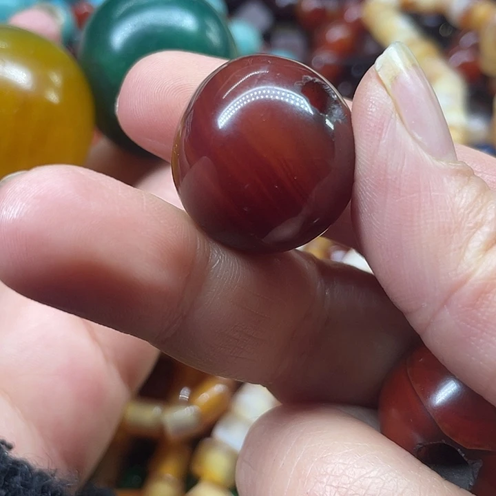 南***普玛瑙/玉髓未镶嵌颈饰