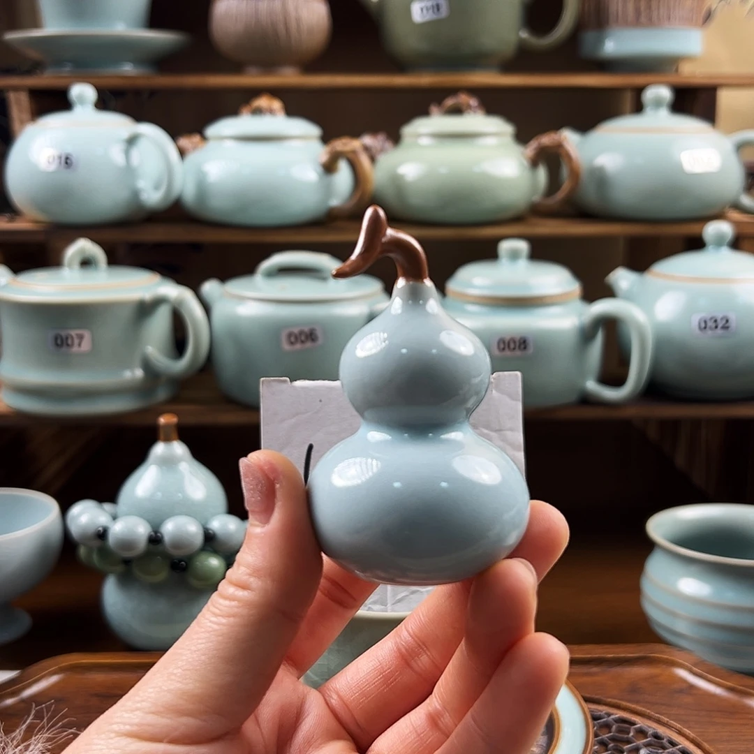 天青釉葫芦摆件福利