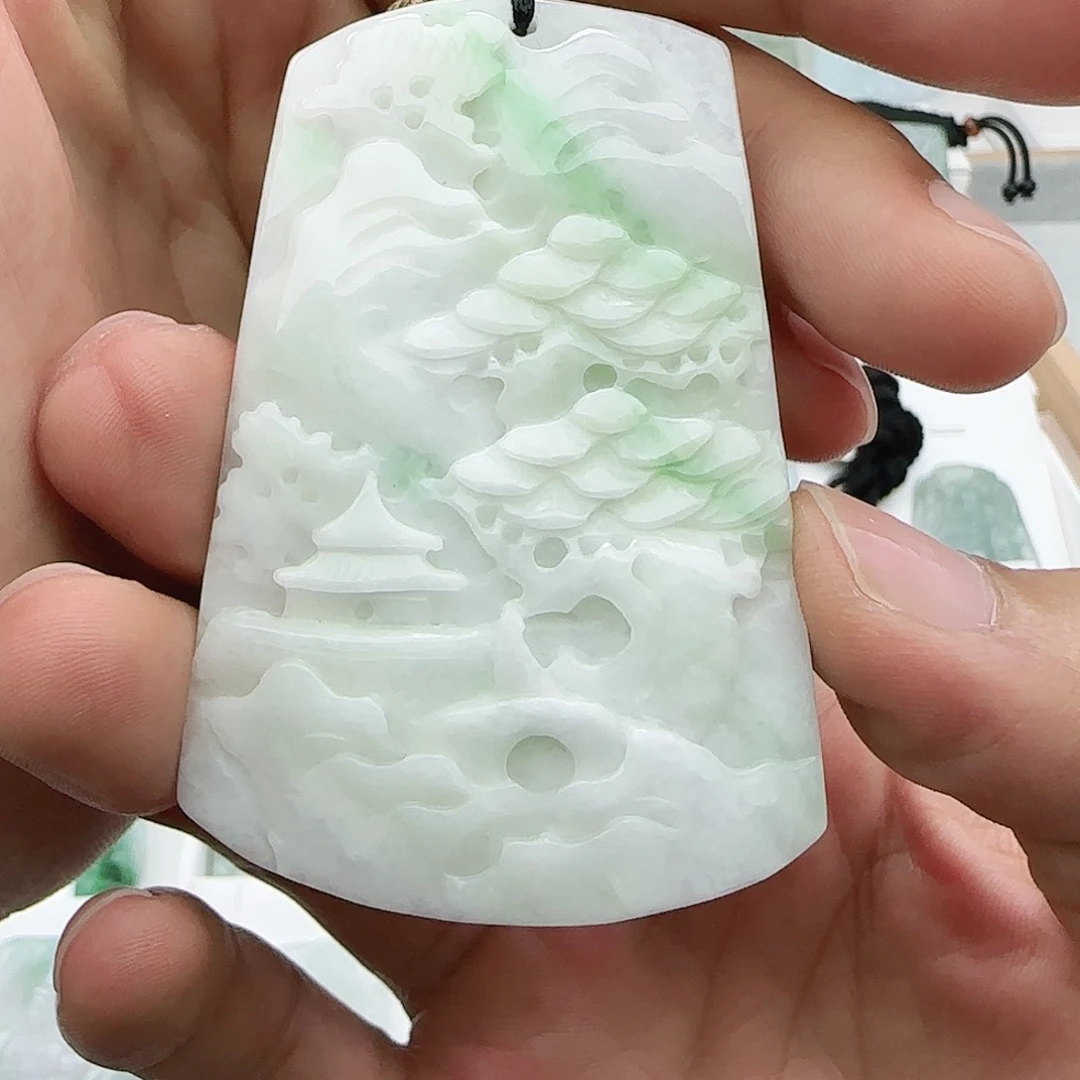 翡翠未镶嵌颈饰翡翠