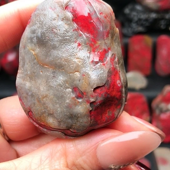 昌化石昌化鸡血石原石