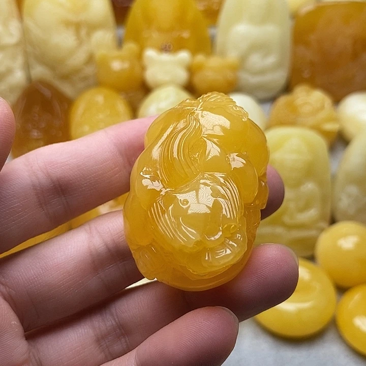 琥珀颈饰未镶嵌琥珀蜜蜡吊坠