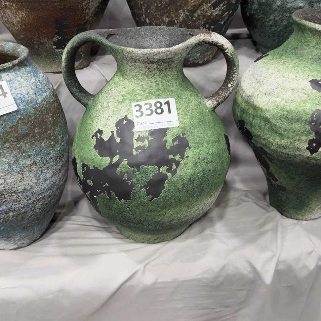 勤***猪摆件花瓶默认无孔编码3381