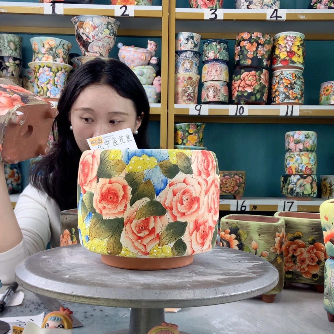 陶景德镇手工花盆406