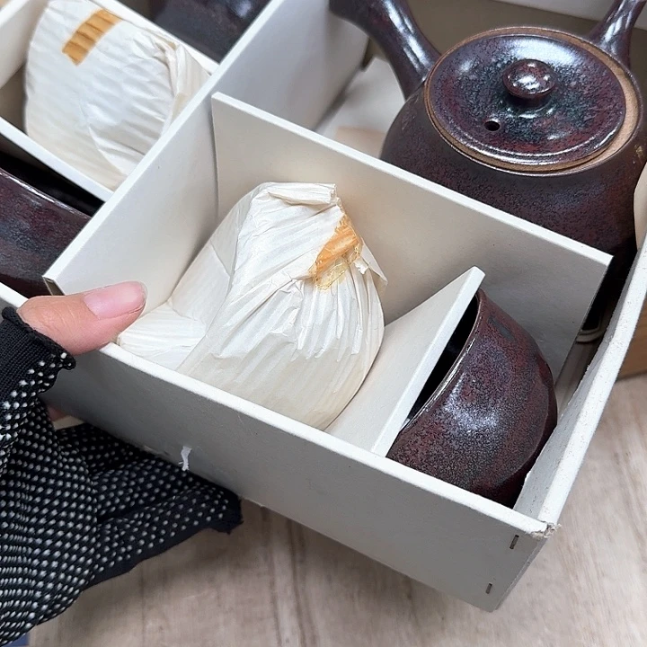 此***言瓷片噗哈哈哈哈哈哈哈哈哈