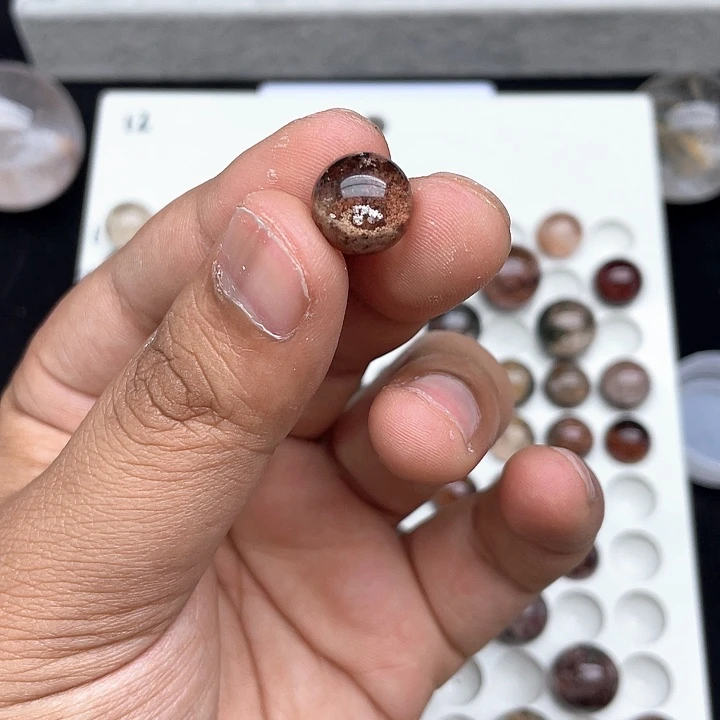 水晶单珠未镶嵌家****?单珠