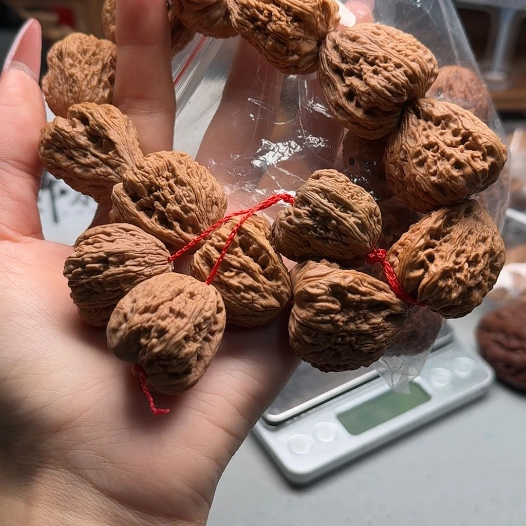 文玩核桃把件楸百核151