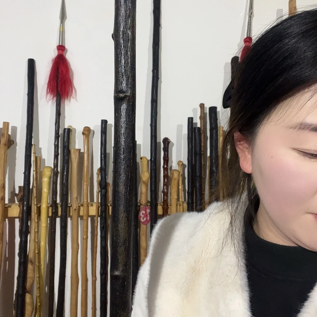 宫***生黑铁藤140-2.5-2.5