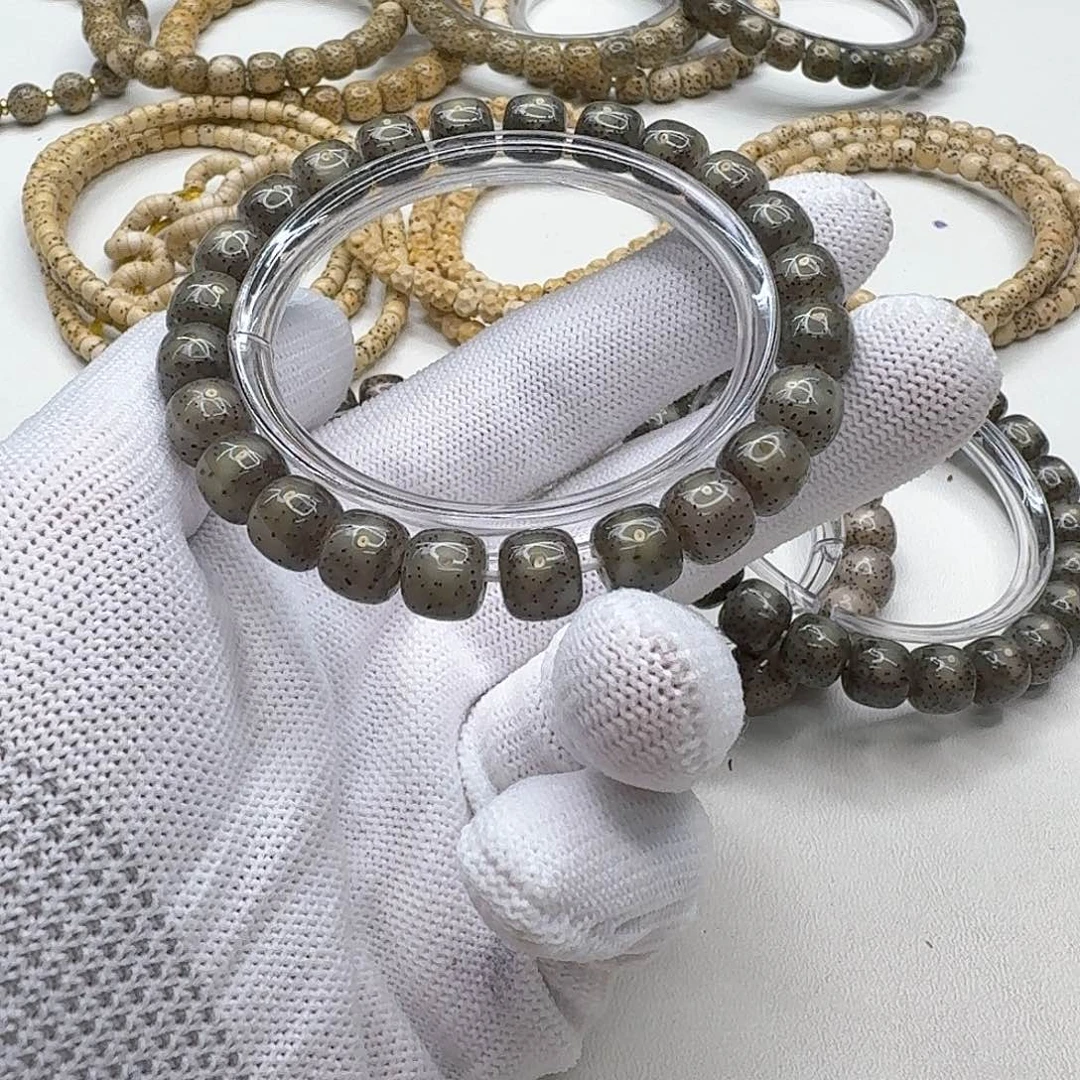 星月菩提吊坠19灭世小冰糖月留白针尖星9左右单圈