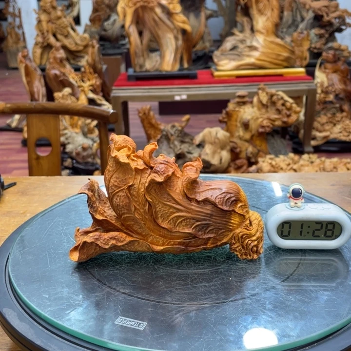 用***辉柏木太行崖柏根雕