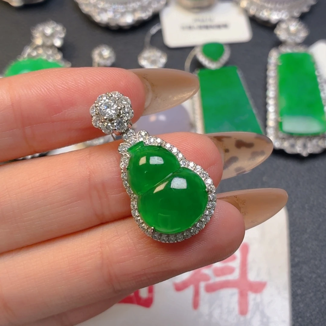 翡翠银S925镶嵌颈饰