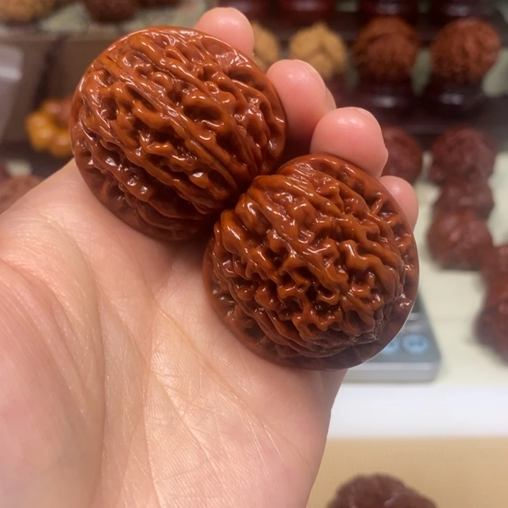 文玩核桃吊坠四座楼