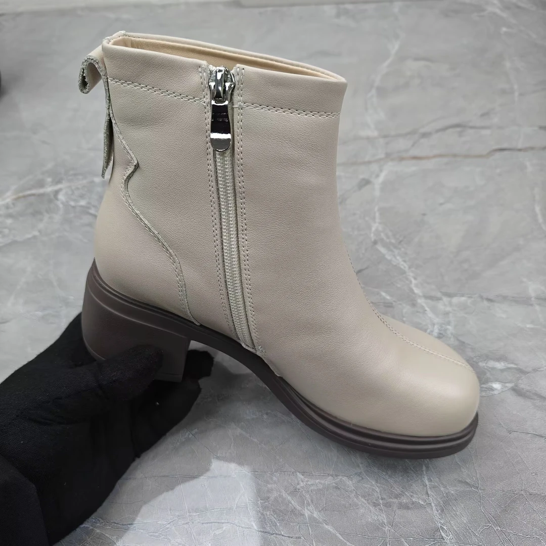 粗跟女靴(牛皮)00067