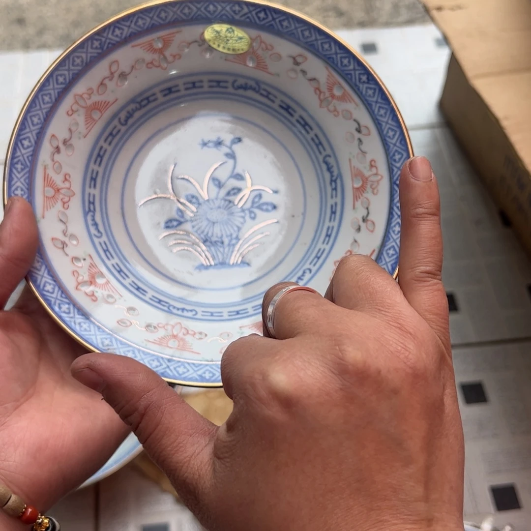 悠***然其他陶18厘米加彩花心6个 深盘