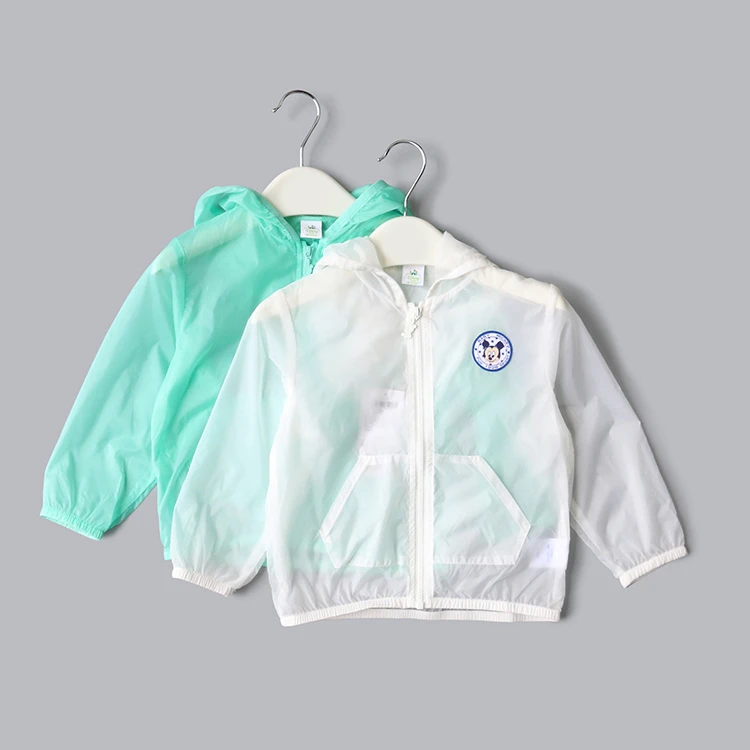 中性运动风男女均可防晒服小童男童户外薄款防紫外线连帽轻薄透气