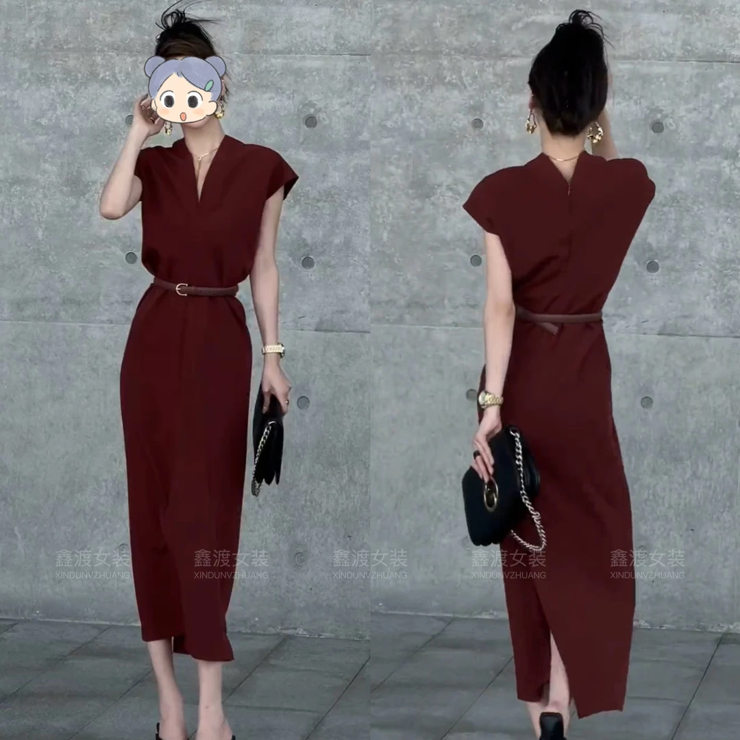 2025春夏新款时尚显瘦气质女士网红洋气连衣裙百搭款D5049