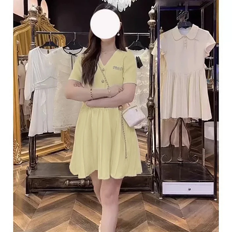 高级感小香风连衣裙女2025夏季新款拼接百褶裙子D1478