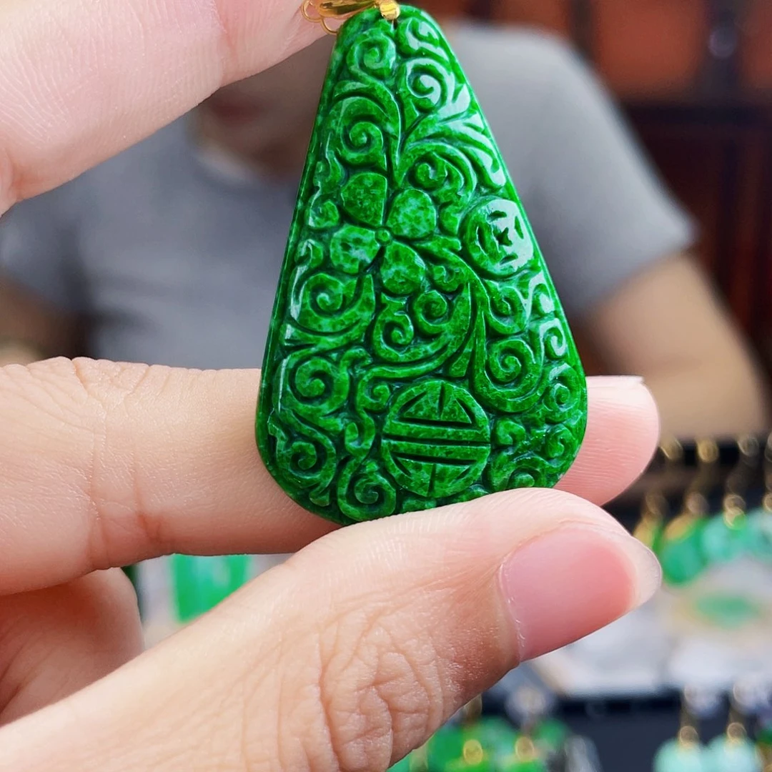 翡翠18K金镶嵌耳饰饰品