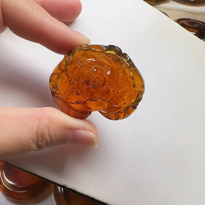 琥珀颈饰未镶嵌天然缅甸琥珀牡丹花吊坠21克