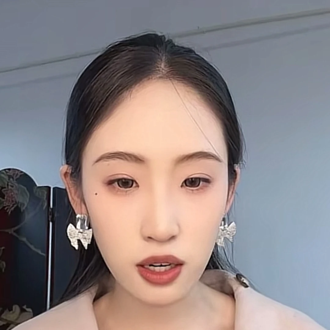 YEVACHAO经典时尚耳饰