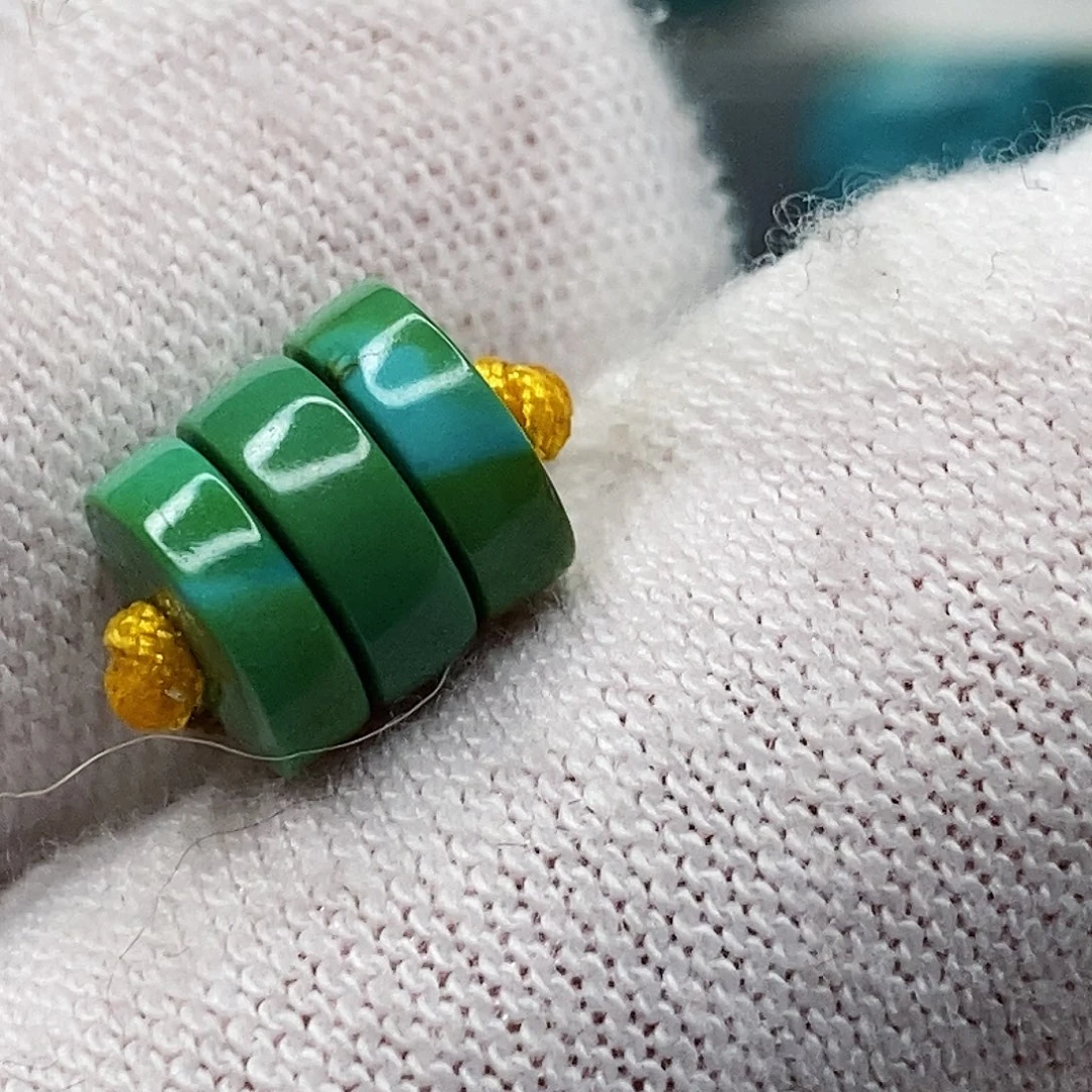 绿松石未镶嵌天然原矿 带武汉地大证书